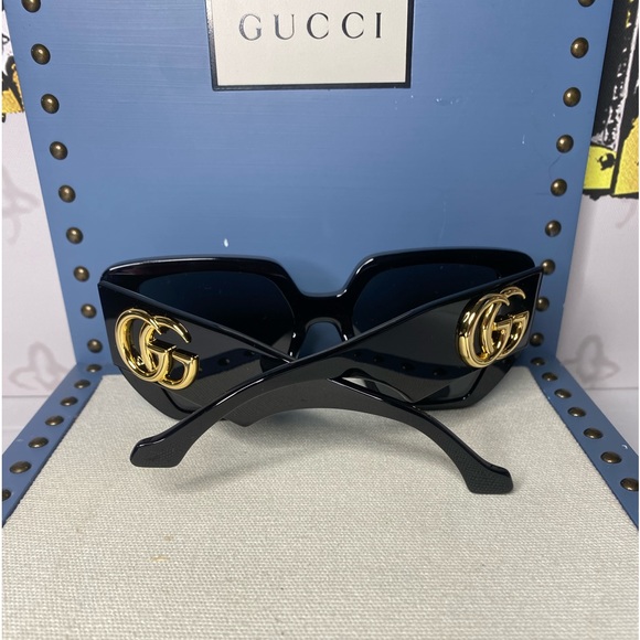 GUCCI Grey Geometric Ladies Sunglasses
GG0956S 003 54 - Picture 10 of 14